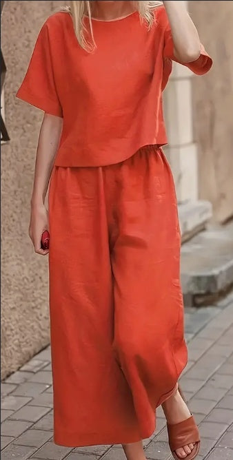 Chic Solid Two-piece Set - Comfortable Neck T-Shirt & Flattering Wide Leg Pants
