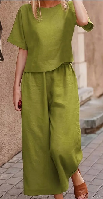 Chic Solid Two-piece Set - Comfortable Neck T-Shirt & Flattering Wide Leg Pants